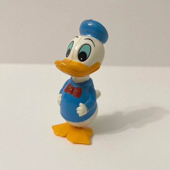 Vintage Tomy Donald Duck Wind Up Toy Walt Disney Flaws - Picture 1 of 16